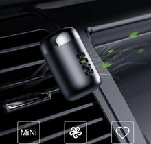 Load image into Gallery viewer, Mini Metal Aromatherapy Car Vent Clip